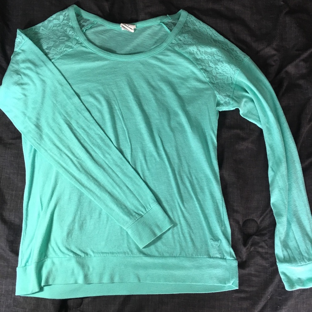Victoria’s Secret PINK Long Sleeve Top Large